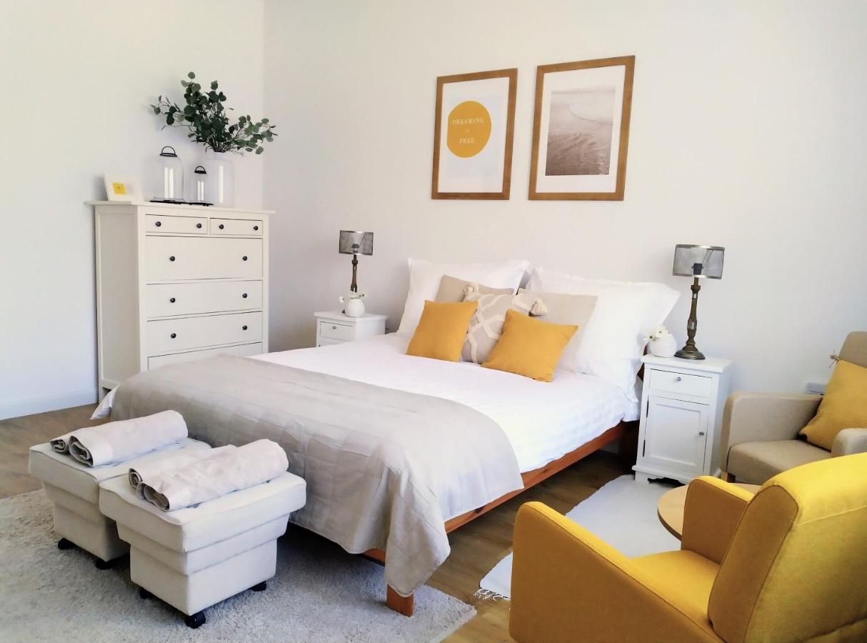 Cozy Airport Apartment Vecses Ngoại thất bức ảnh
